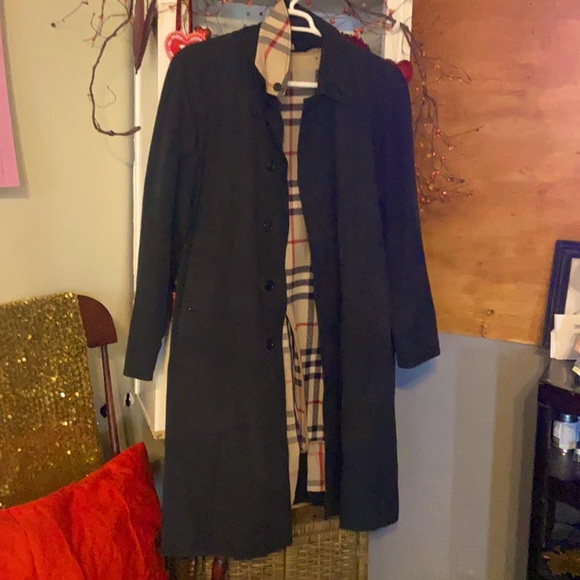 BURBERRY men black trench coat size 42 🤩